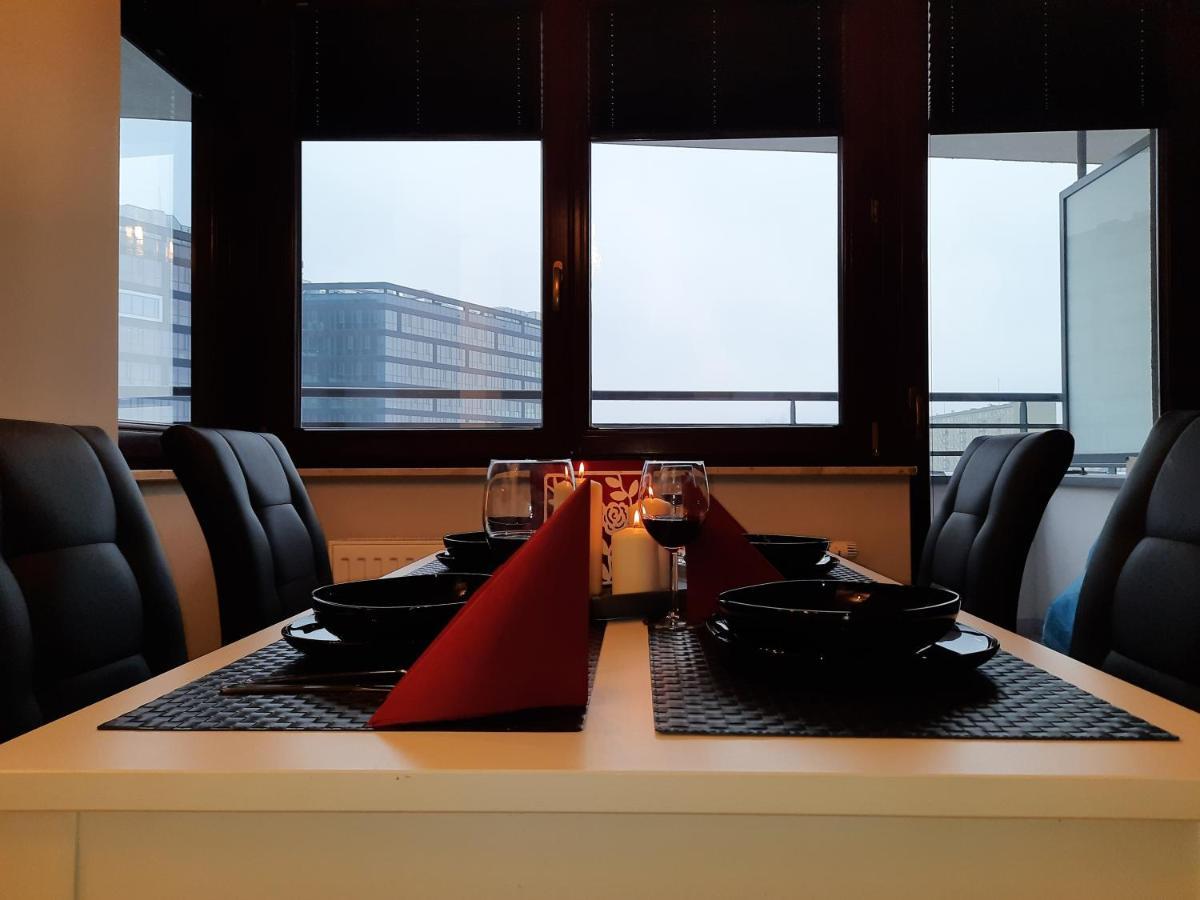 P&P Apartments คราคูฟ ภายนอก รูปภาพ